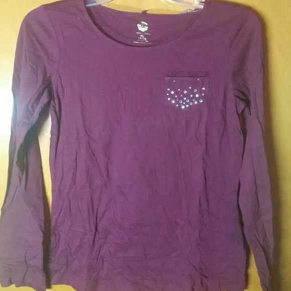 Total Girl XL 14/16 Long Sleeve Burgundy Tee - Picture 1 of 3